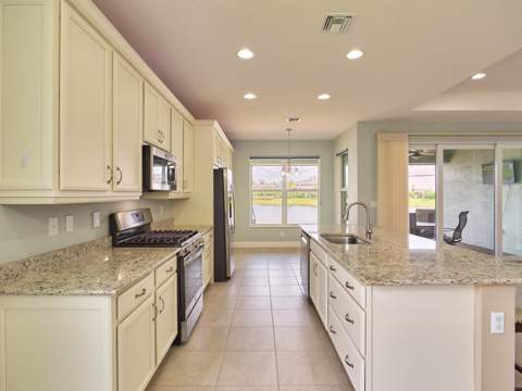 11837 SW Poseidon Way, Port St. Lucie FL - photo 13 of 69