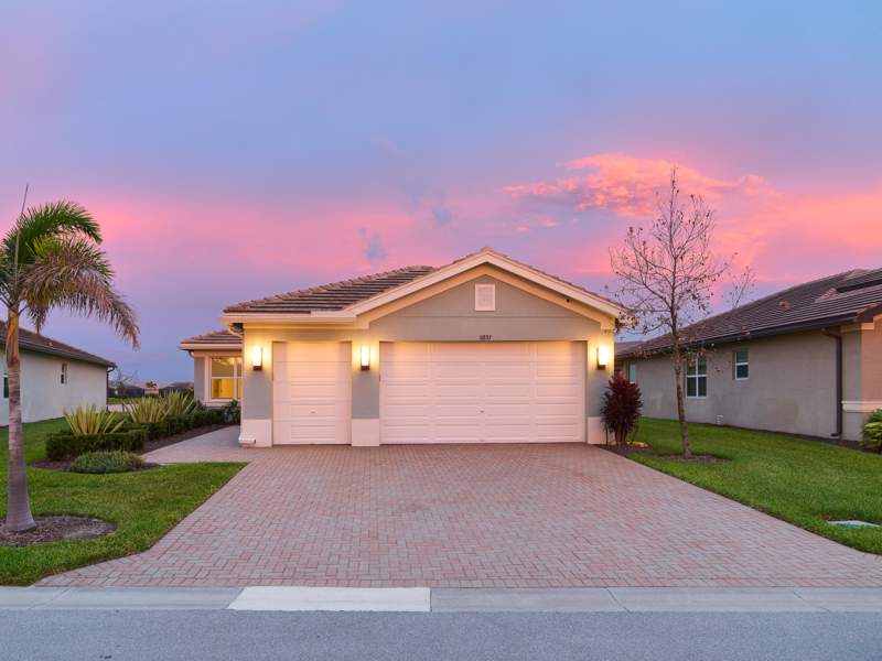 3 bedroom Single Family Residence at 11837 SW Poseidon Way, Riverland - Valencia Grove, Port St. Lucie — photo 2