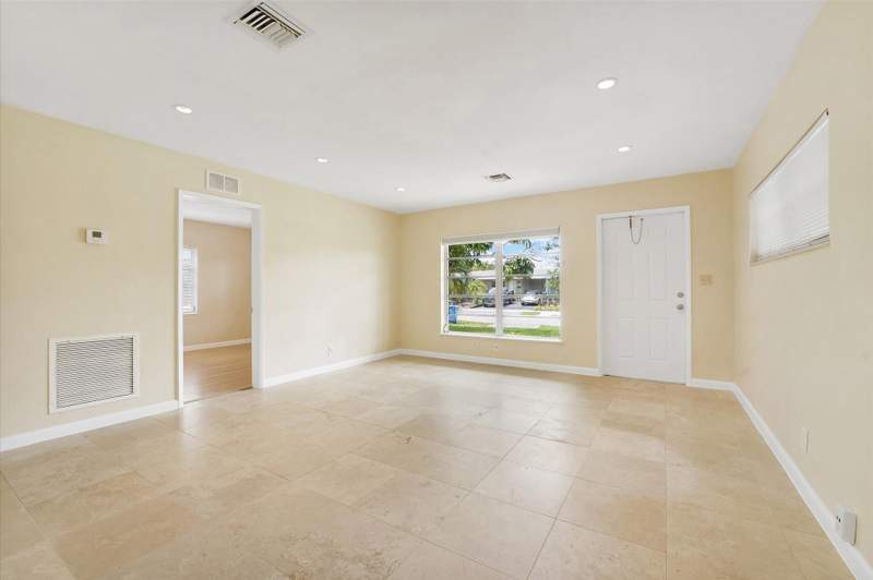2 bedroom Single Family Residence at 5432 NE 4th Terrace, North Andrews Terrace Second Add, Oakland Park — photo 5