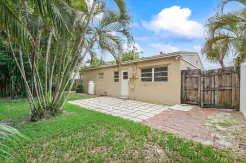 5432 NE 4th Terrace, Oakland Park FL - photo 19 of 25