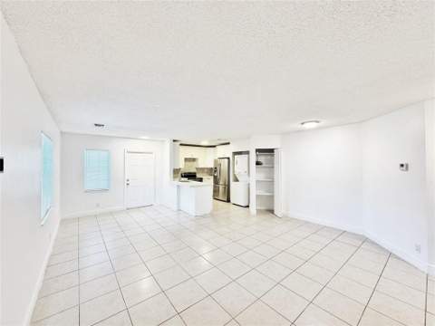 1136 NW 5th Court, Fort Lauderdale FL - photo 8 of 30