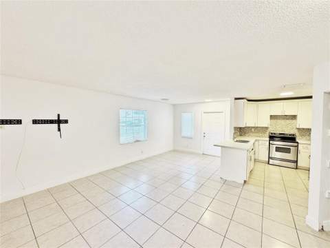 1136 NW 5th Court, Fort Lauderdale FL - photo 9 of 30