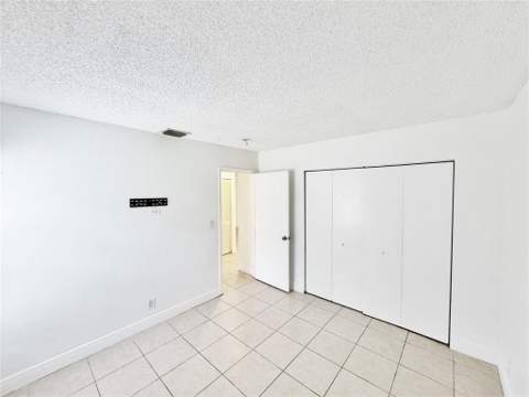 1136 NW 5th Court, Fort Lauderdale FL - photo 11 of 30