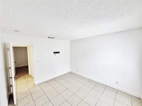 1136 NW 5th Court, Fort Lauderdale FL - photo 15 of 30