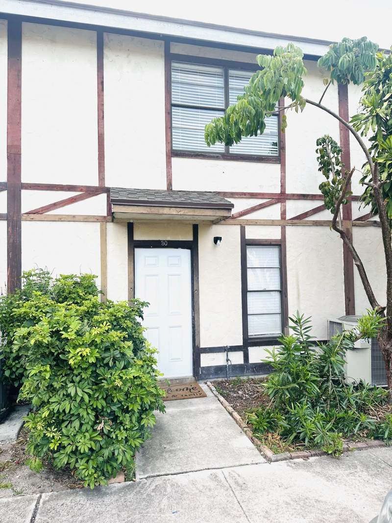 2 bedroom Townhouse at 5145 Breckenridge Place #30, Breckenridge A Condo, West Palm Beach — photo 2