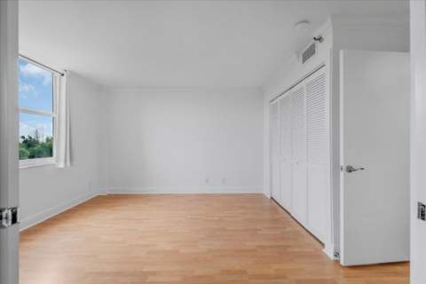 5280 NW 2nd Avenue #Ph-15, Boca Raton FL - photo 16 of 47