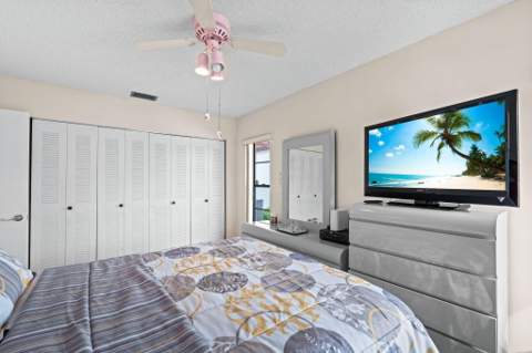 21082 Rustlewood Avenue, Boca Raton FL - photo 21 of 38