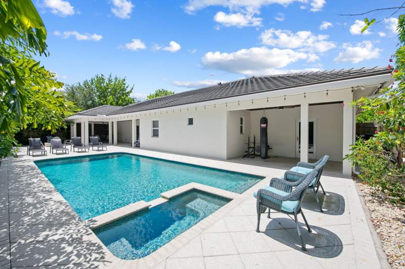 4 bedroom Single Family Residence at 3206 Leigh Road, Hillsboro Shores Sec, Pompano Beach — photo 4