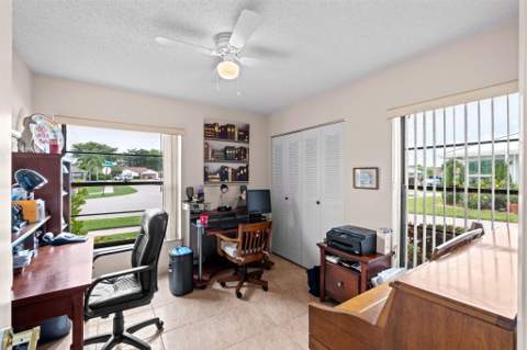 21082 Rustlewood Avenue, Boca Raton FL - photo 23 of 38