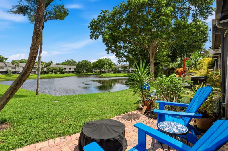 2 bedroom Townhouse at 3435 Carambola Circle #2462, Golden Raintree Iv-B Condo, Coconut Creek — photo 4
