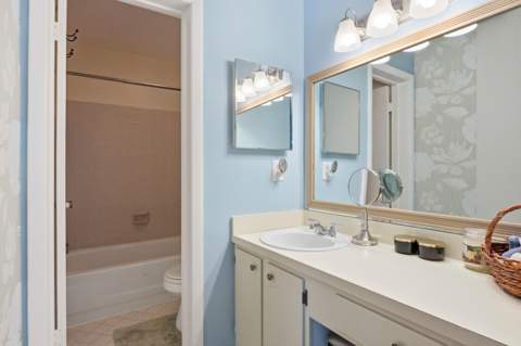 3435 Carambola Circle #2462, Coconut Creek FL - photo 24 of 32