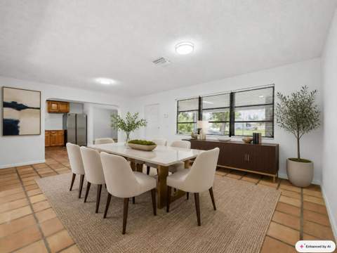 6700 Forest Court, West Palm Beach FL - photo 16 of 46
