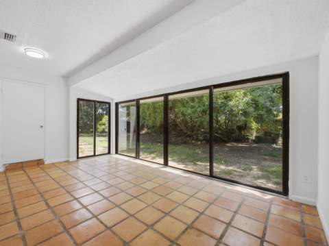 6700 Forest Court, West Palm Beach FL - photo 14 of 46