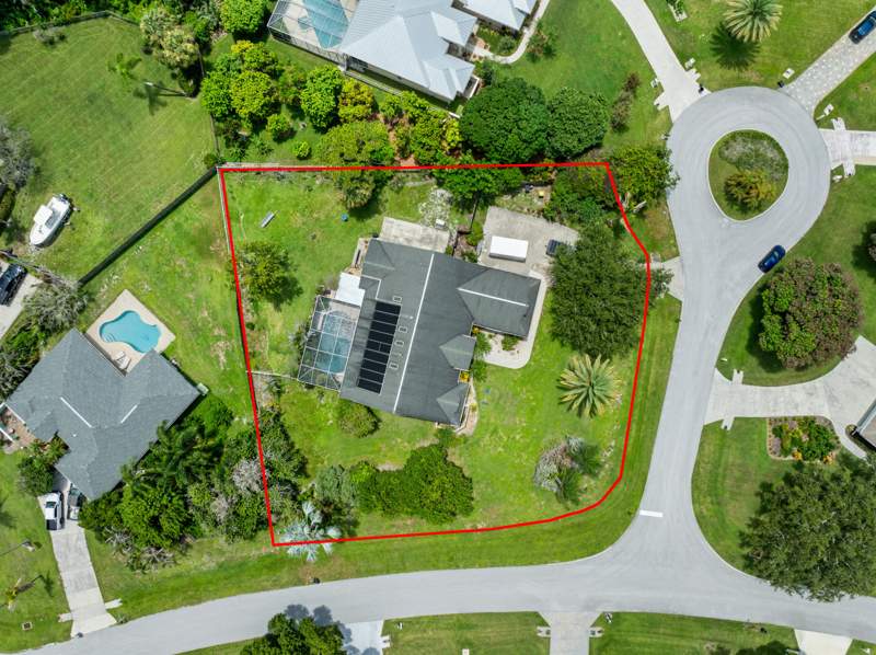 4 bedroom Single Family Residence at 202 NE Flax Terrace, Pinecrest Lakes, Jensen Beach — photo 5