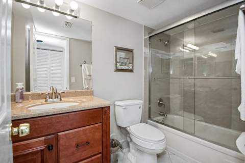14360 Strathmore Lane #102, Delray Beach FL - photo 14 of 36