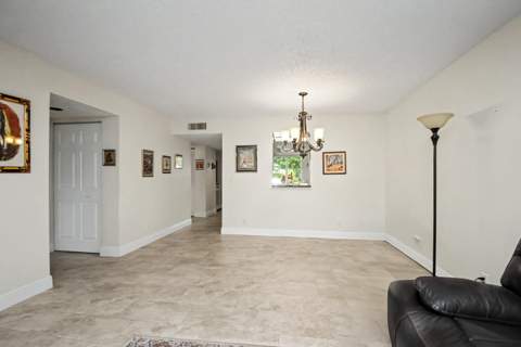 14360 Strathmore Lane #102, Delray Beach FL - photo 19 of 36