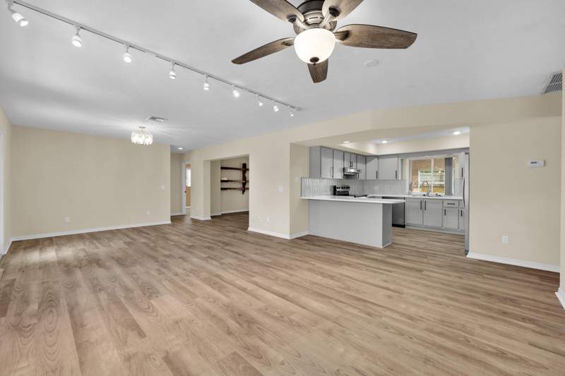 3 bedroom Single Family Residence at 2306 NE 19th Court, Leilani Heights, Jensen Beach — photo 4