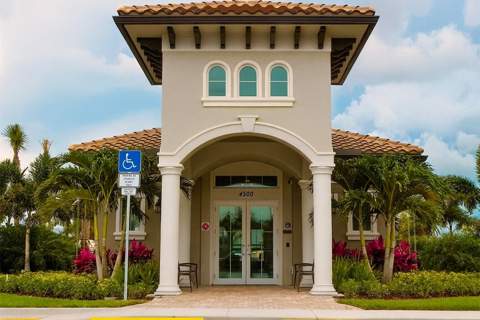 4330 Hillcrest Drive #602, Hollywood FL - photo 17 of 21