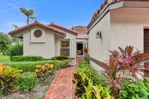 6394 Pointe Pleasant Circle, Delray Beach FL - photo 6 of 40