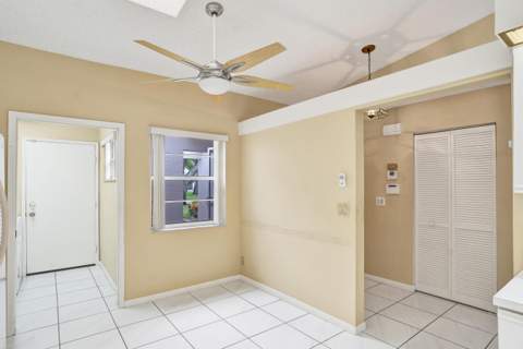 6394 Pointe Pleasant Circle, Delray Beach FL - photo 10 of 40