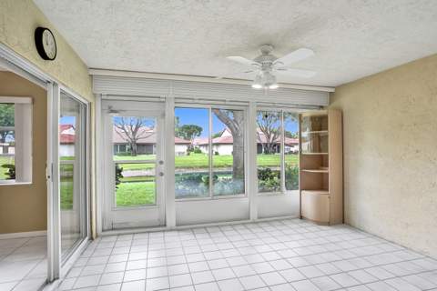 6394 Pointe Pleasant Circle, Delray Beach FL - photo 21 of 40