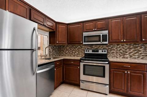 3435 Carambola Circle #2462, Coconut Creek FL - photo 13 of 32