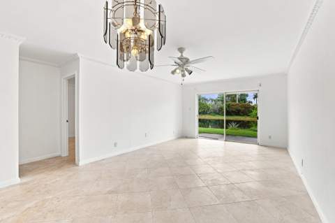 8829 Bella Vista Drive #282, Boca Raton FL - photo 11 of 43