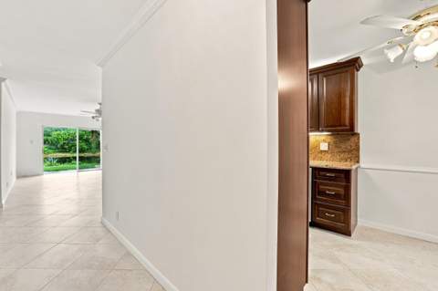 8829 Bella Vista Drive #282, Boca Raton FL - photo 23 of 43