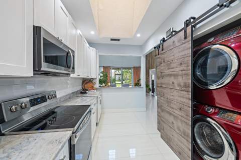 227 N Lakeshore Drive, Hypoluxo FL - photo 12 of 33