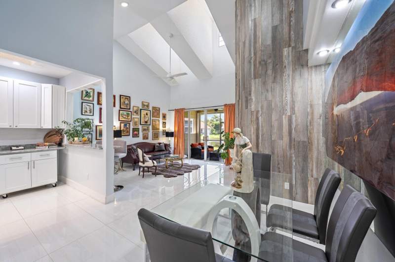 2 bedroom Townhouse at 227 N Lakeshore Drive, Lakeshore North, Hypoluxo — photo 4
