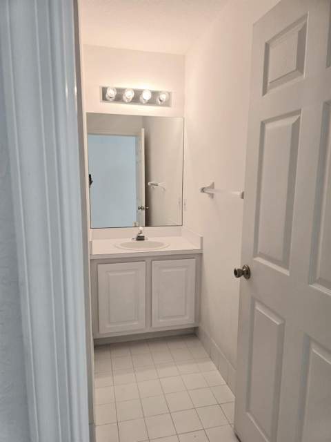 10589 NW 56th Place, Coral Springs FL - photo 15 of 44