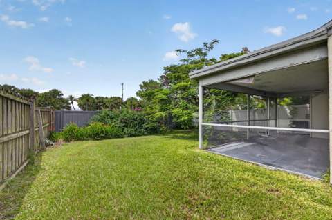 262 Palmetto Court, Jupiter FL - photo 7 of 28