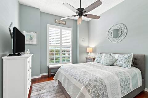 4870 SE Devenwood Way, Stuart FL - photo 17 of 36