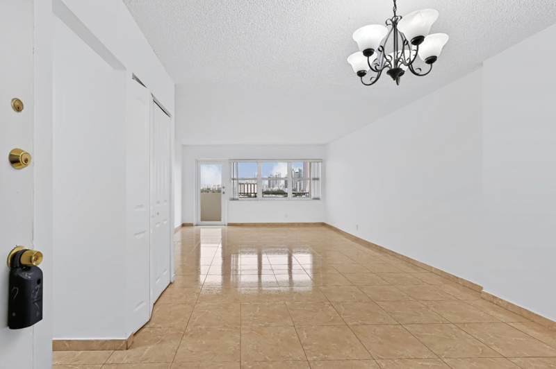 2 bedroom Condominium at 401 Golden Isles Drive #1014, Ocean View Towers, Hallandale Beach — photo 3