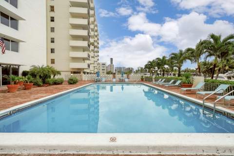 401 Golden Isles Drive #1014, Hallandale Beach FL - photo 24 of 28