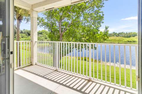 4205 Emerald Vista, Lake Worth FL - photo 13 of 21