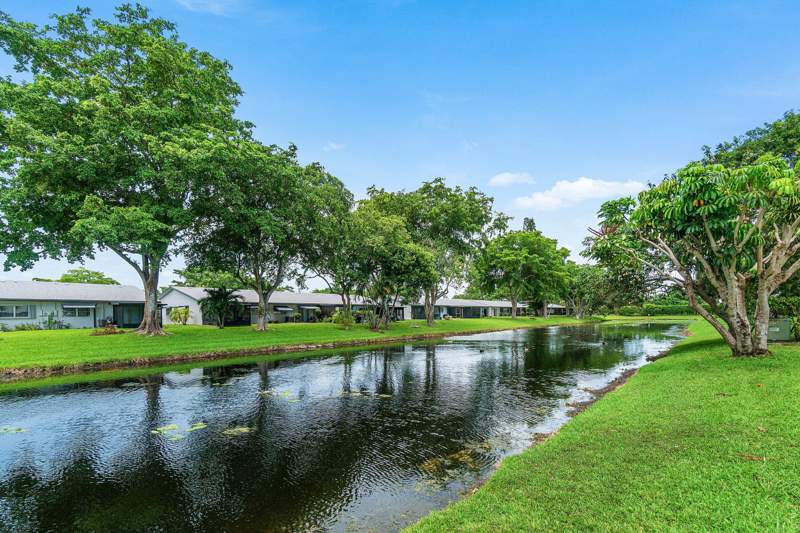 2 bedroom Villa at 14605 Lucy Drive, Delray Villas 3, Delray Beach — photo 3