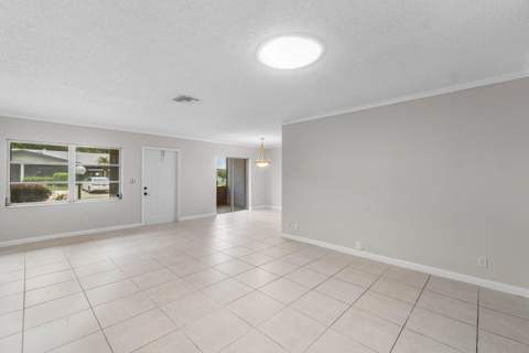 14605 Lucy Drive, Delray Beach FL - photo 19 of 31