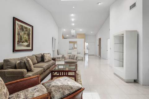 8271 Sun Lake Drive, Boca Raton FL - photo 14 of 37