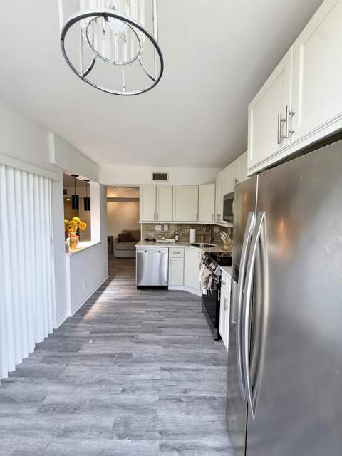 5910 Morningstar Circle #306, Delray Beach FL - photo 7 of 25