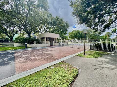 5910 Morningstar Circle #306, Delray Beach FL - photo 23 of 25