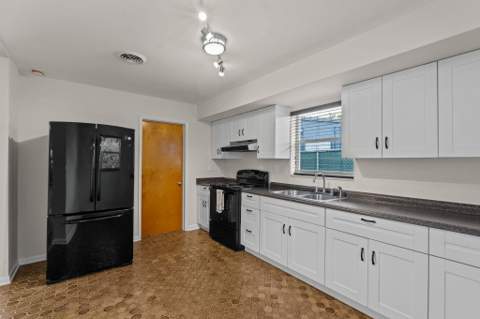 4987 SW 25th Avenue, Dania Beach FL - photo 15 of 40