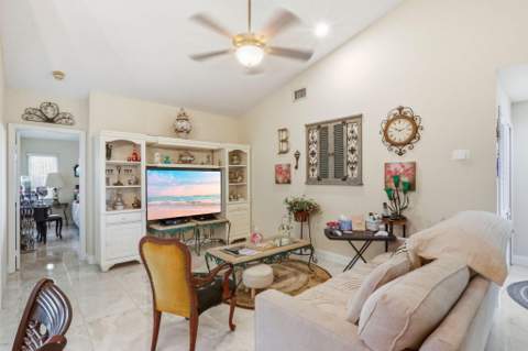 5853 Parkwalk Drive, Boynton Beach FL - photo 11 of 30
