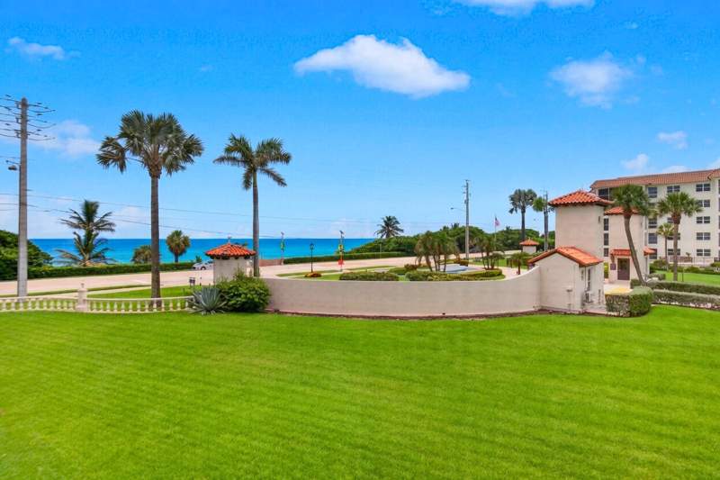 2 bedroom Condominium at 2871 N Ocean Boulevard #C205, San Remo Condo, Boca Raton — photo 5