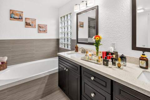 10811 Bexley Boulevard, Boca Raton FL - photo 6 of 47