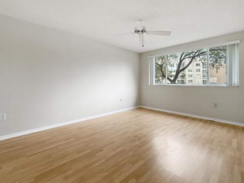 10111 NW 24th Place #106, Sunrise FL - photo 13 of 51