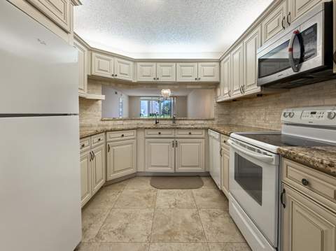 10111 NW 24th Place #106, Sunrise FL - photo 20 of 51