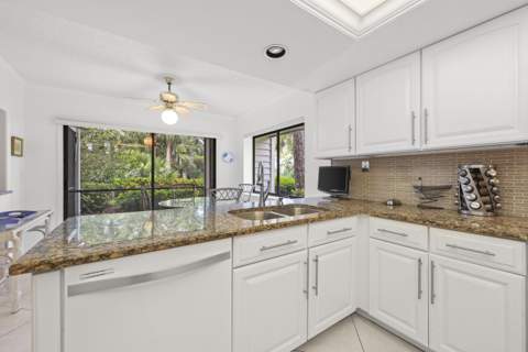 6434 SE Brandywine Court #Apt 105, Stuart FL - photo 15 of 55
