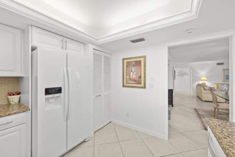 6434 SE Brandywine Court #Apt 105, Stuart FL - photo 14 of 55
