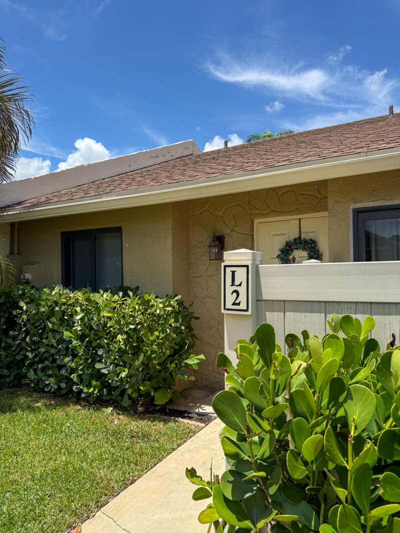 2 bedroom Villa at 10295 Boca Bend #L2, Boca Bend, Boca Raton — photo 2